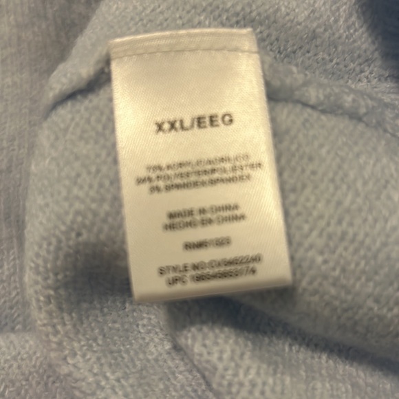 Vince Camuto Exposed Seam Crewneck Sweater - Picture 4 of 8